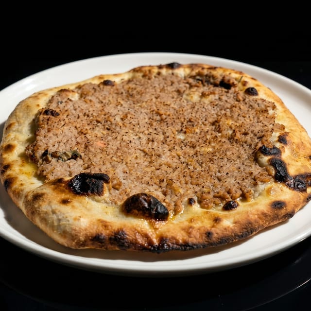 16" Meat Manaeesh.