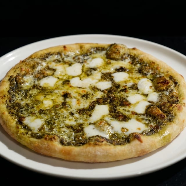 16" Zaatar & Cheese.